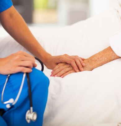 Signs that Your Loved One May Need At-Home Care
