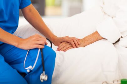 Signs that Your Loved One May Need At-Home Care